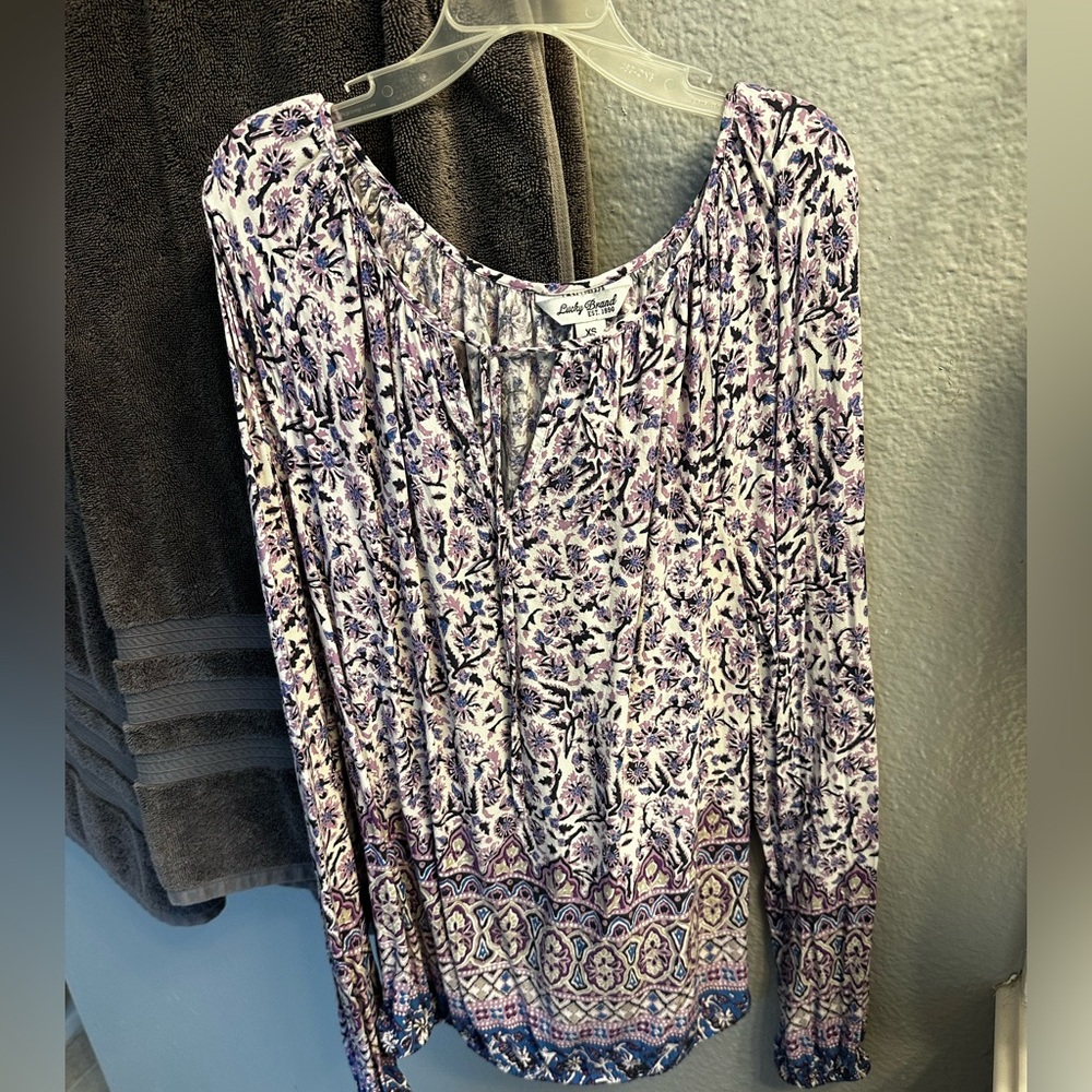 Lucky Brand top
